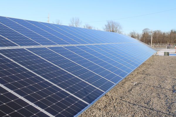 Découvrez les 7 bénéfices d'un panneau solaire photovoltaïque